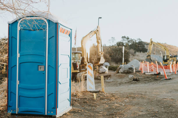 Portable Toilet Options We Offer in Glen Alpine, NC